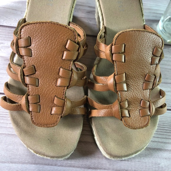 Nine West Wedge Sandals Tan Size 8.5 - Picture 3 of 8